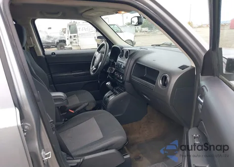 2016 Jeep Patriot Sport z USA, uszkodzony, nr VIN 1C4NJPBA4GD743880